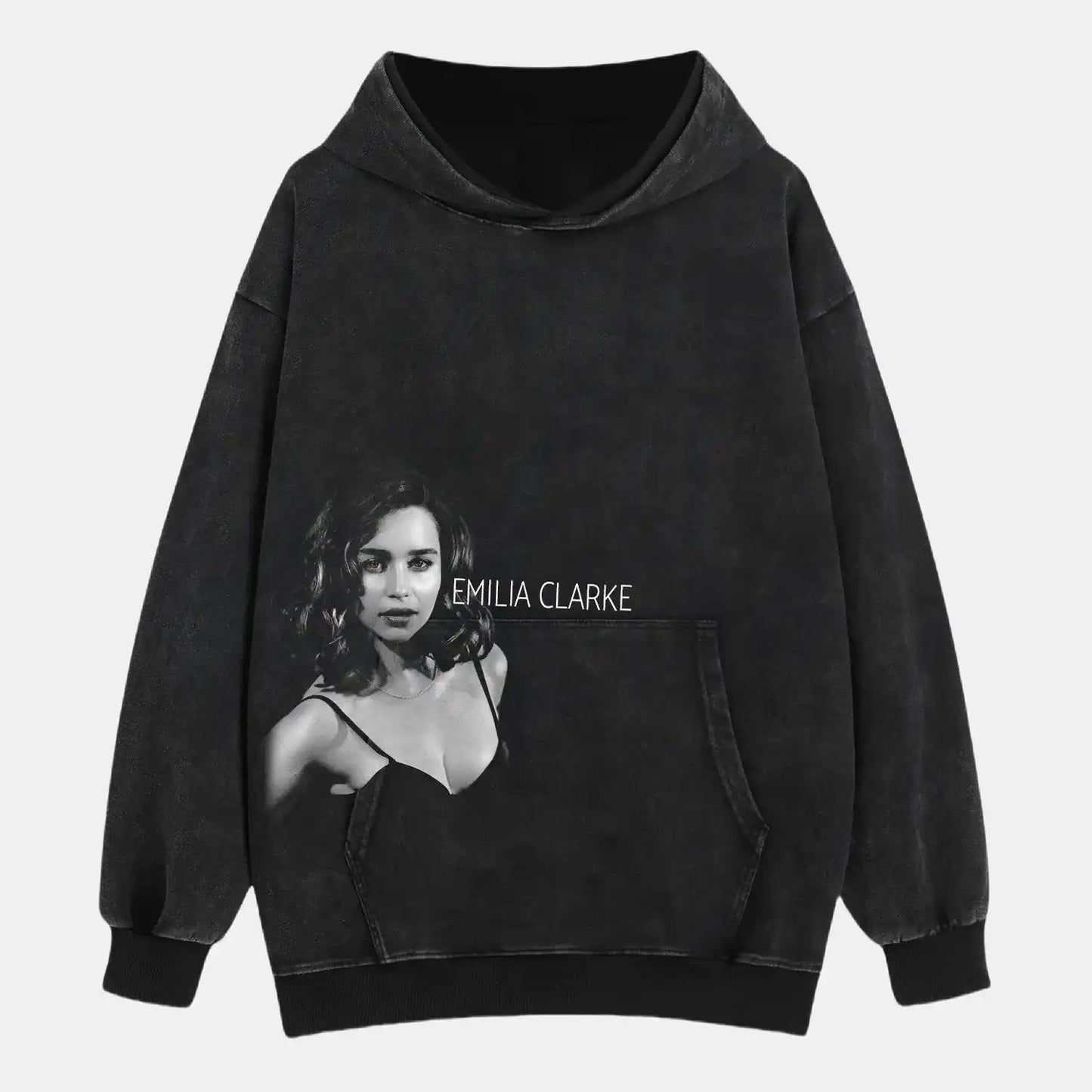 EMILIA CLARKE IN BLACK TEE
