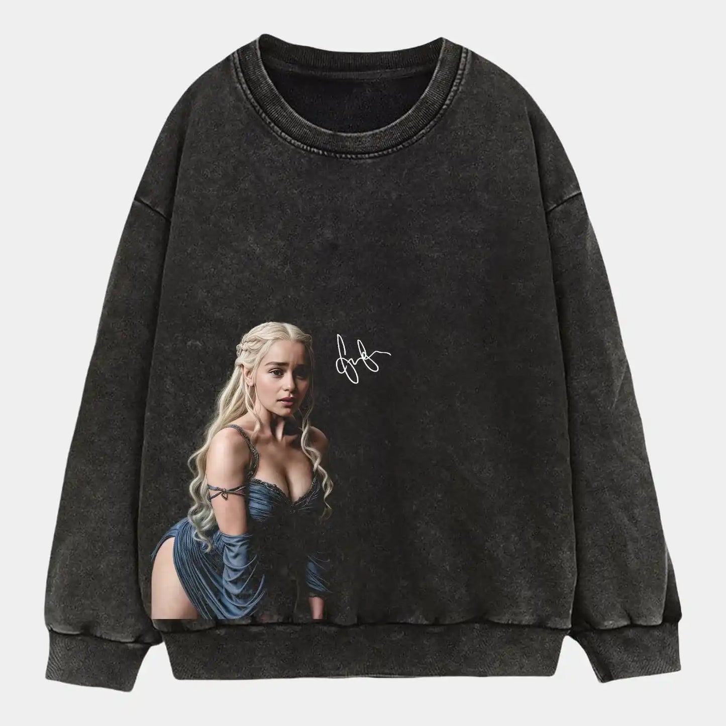 Emilia Clarke Wear