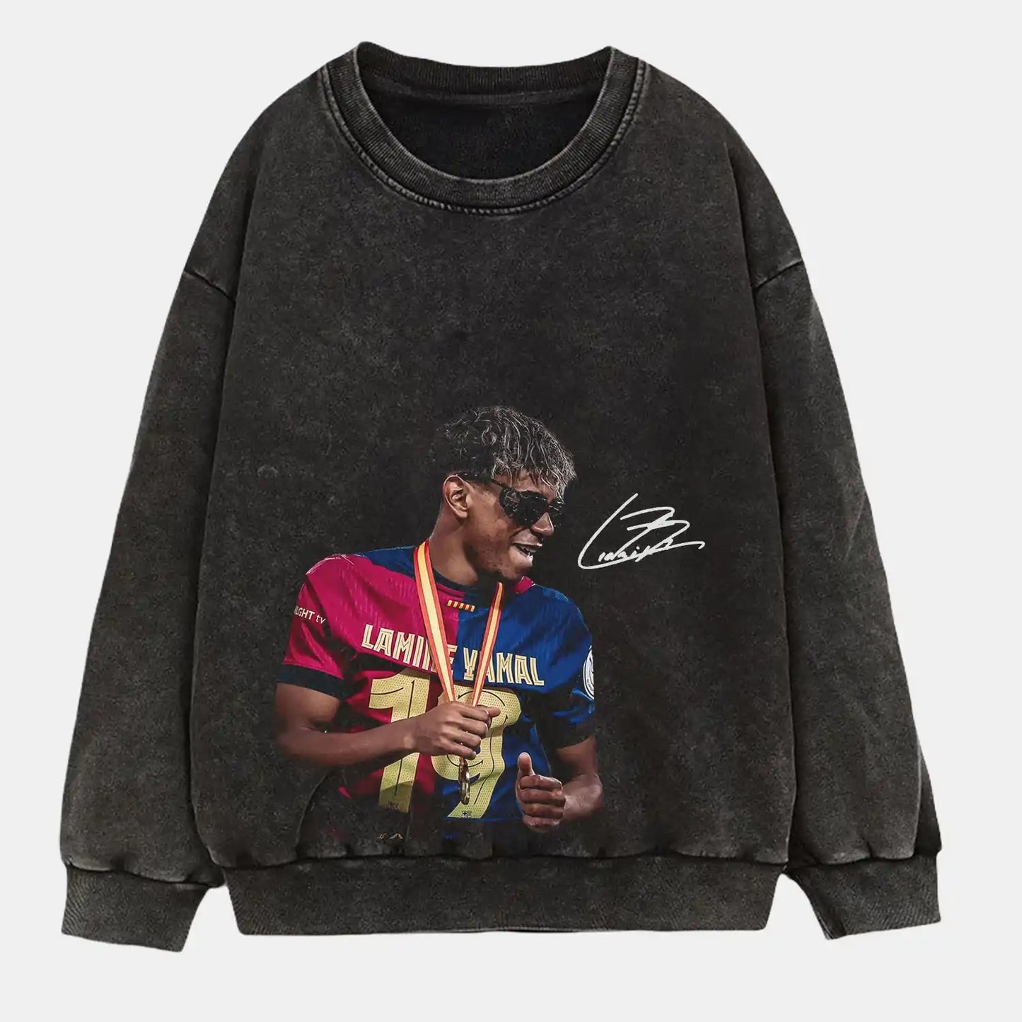 LAMINE YAMAL 2025 WEAR