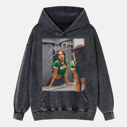 Dua lipa Mirror signature Wear