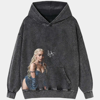Emilia Clarke Wear