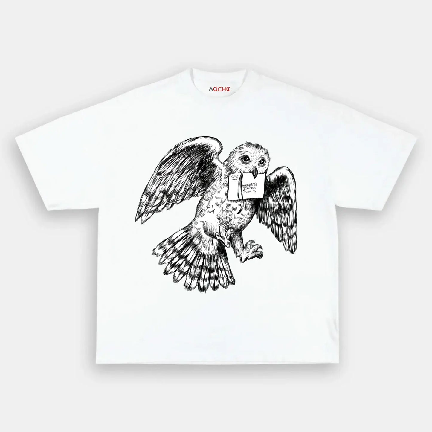 Hedwig the superb owl. T-Shirt