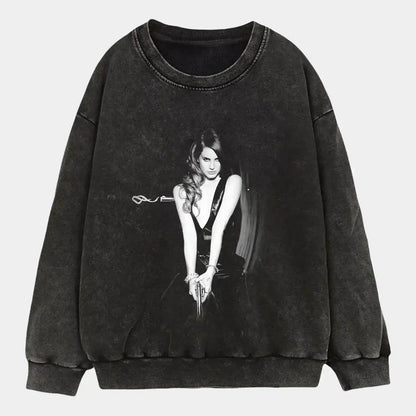 Lana Del Rey 5.10 Wear