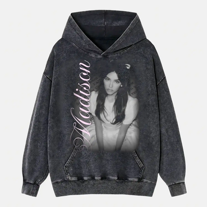 Madison beer B&W S6 Wear