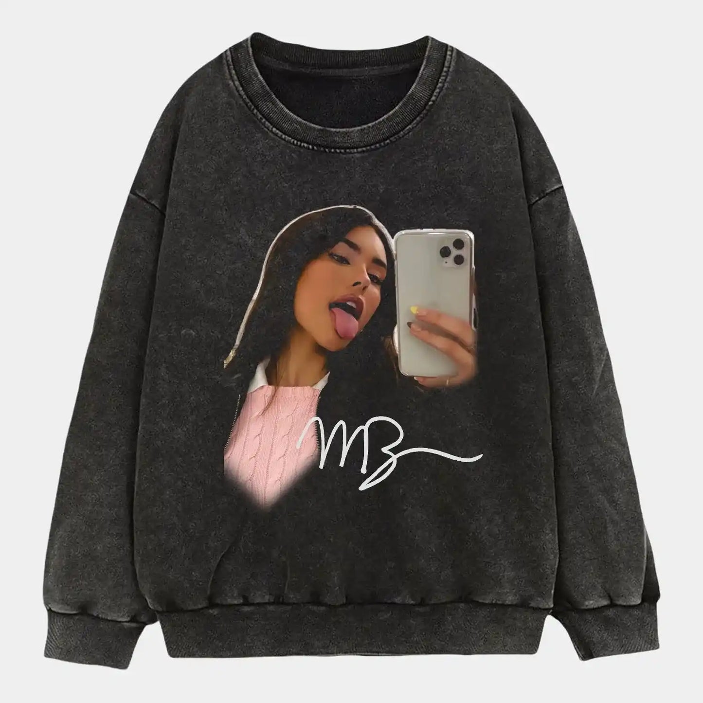 Madison beer Selfie Wear