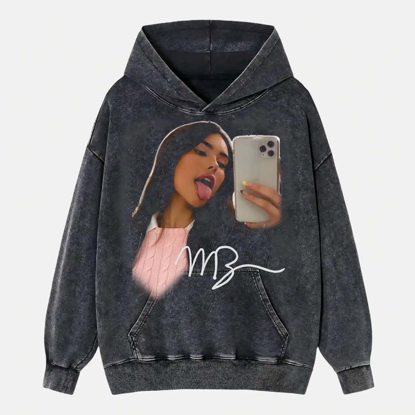 Madison beer Selfie Wear