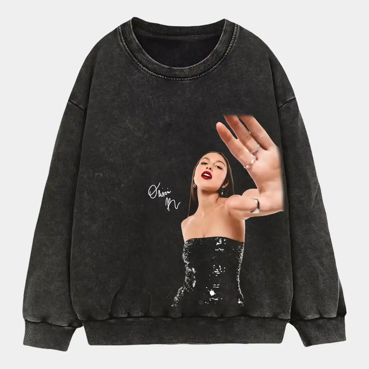 Olivia RodRigo S3 WEAR