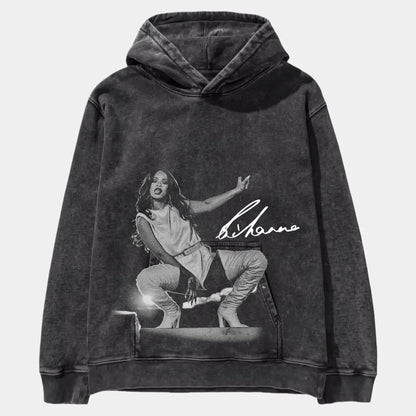 RIHANNA wear
