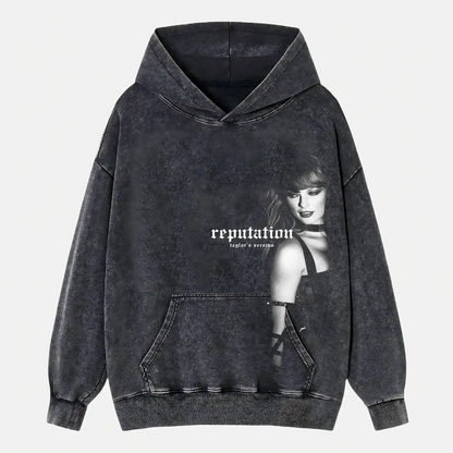 Taylor Swift L side Wear