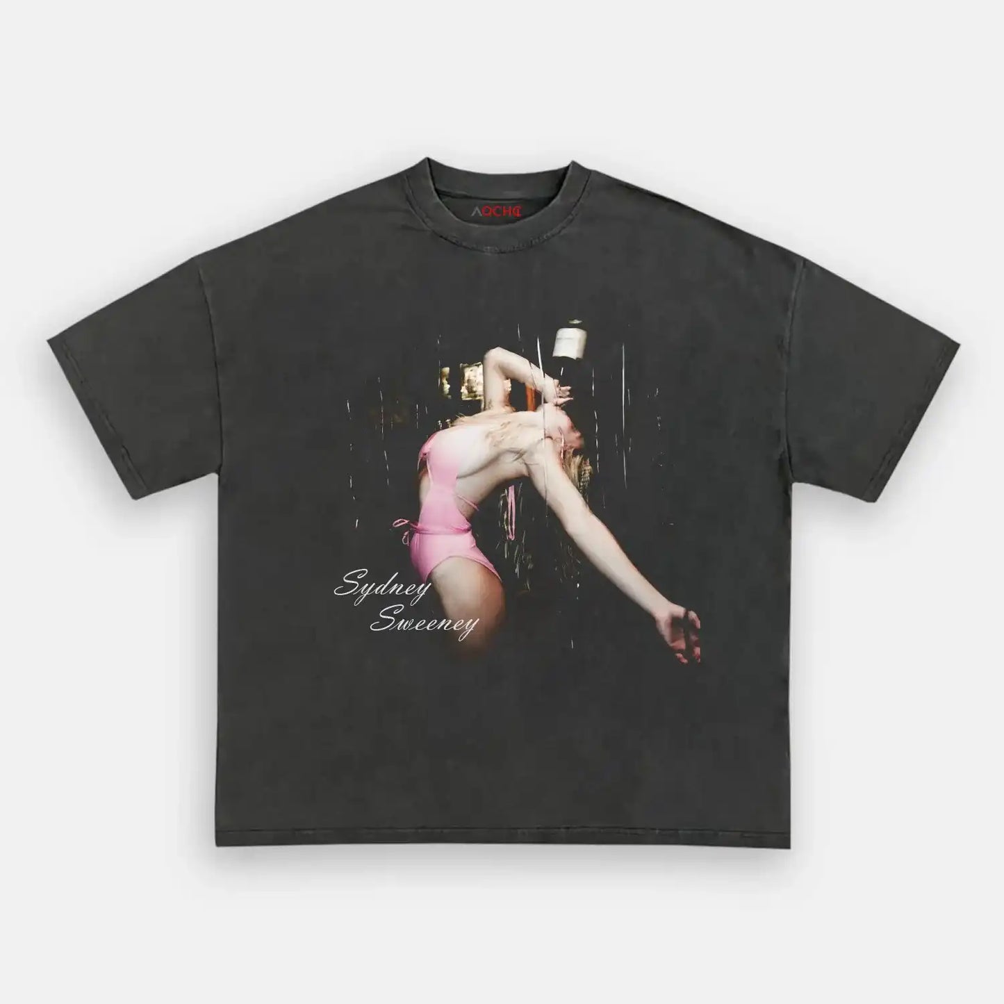 sydney sweeney drink wine WEAR