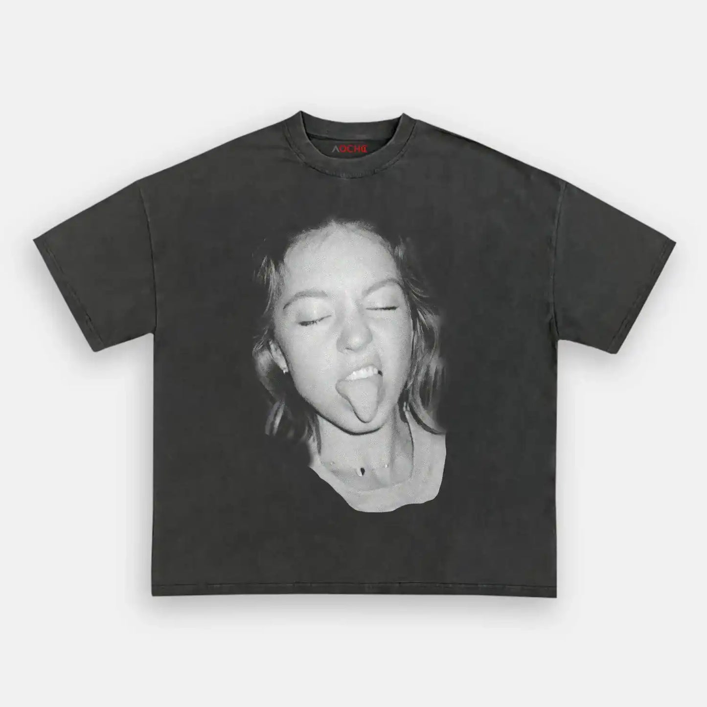 sydney sweeney grimace 5.3 Wear