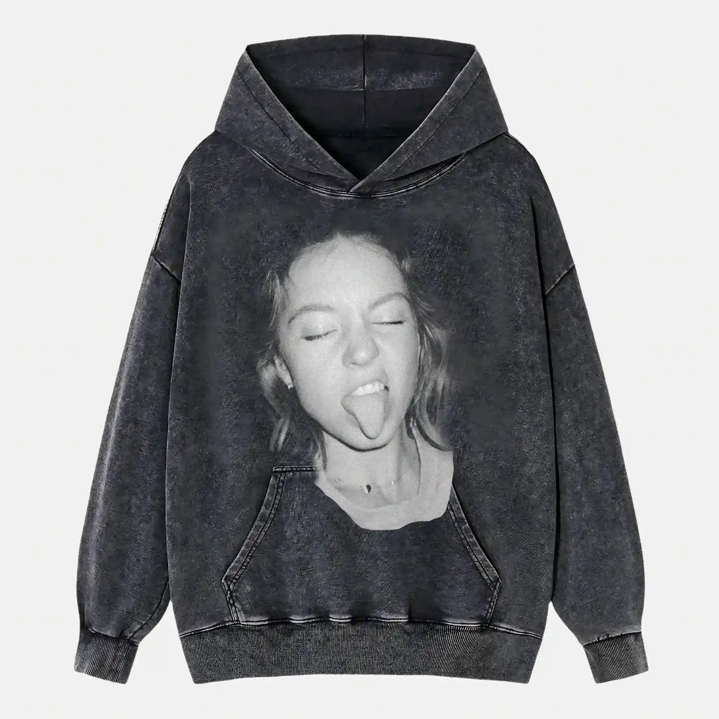 sydney sweeney grimace 5.3 Wear